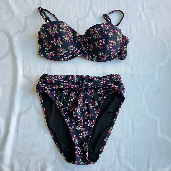 J. Crew underwire bikini top and high rise bottom twilight berry Size 32D Small - Picture 2 of 6